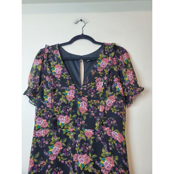 Express Midi Dress Womens Medium Black Floral Chiffon Party Flutter Sleeve - Picture 4 of 13